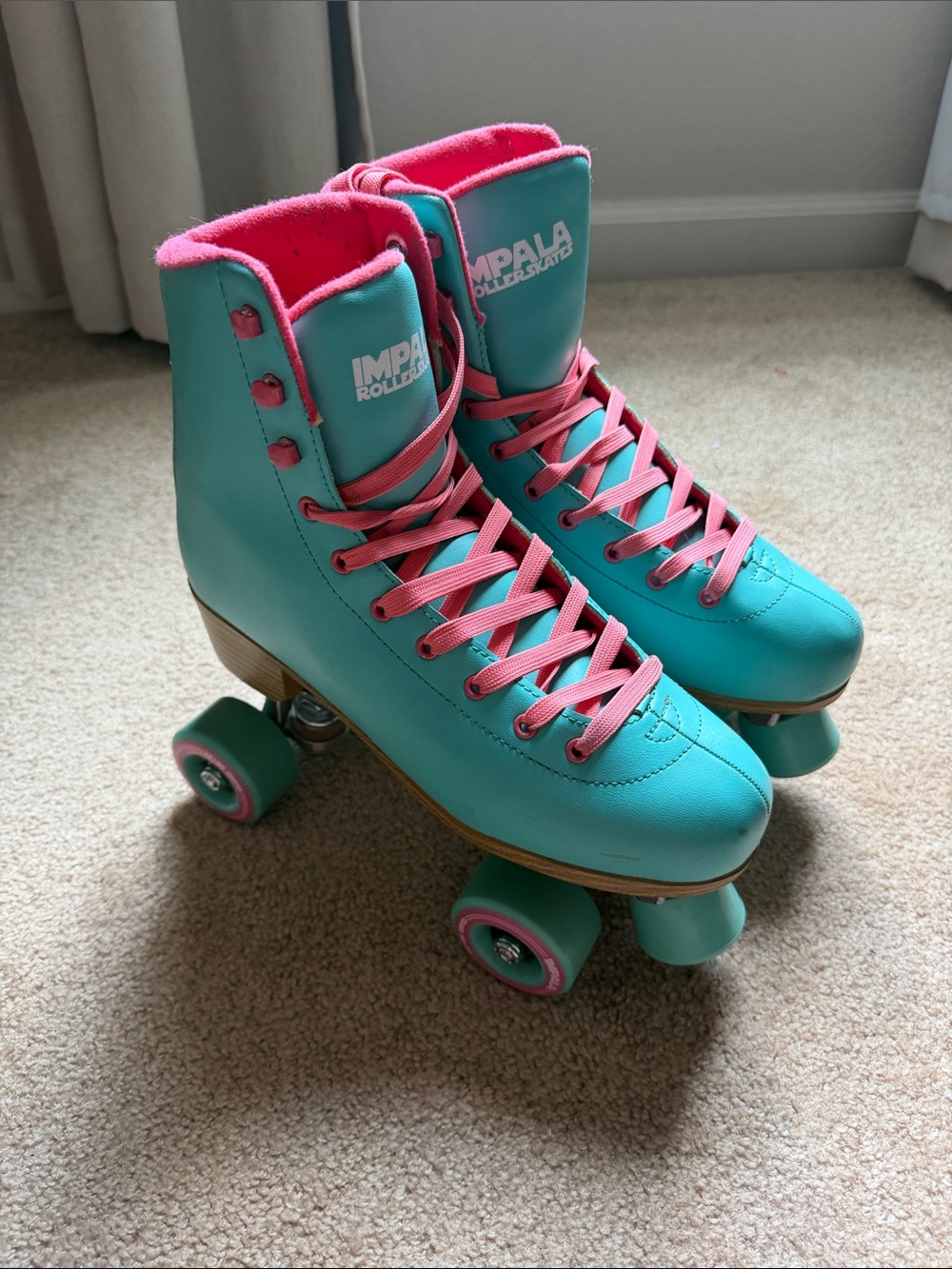 Impala Teal and Pink Classic Roller Skates - Women
